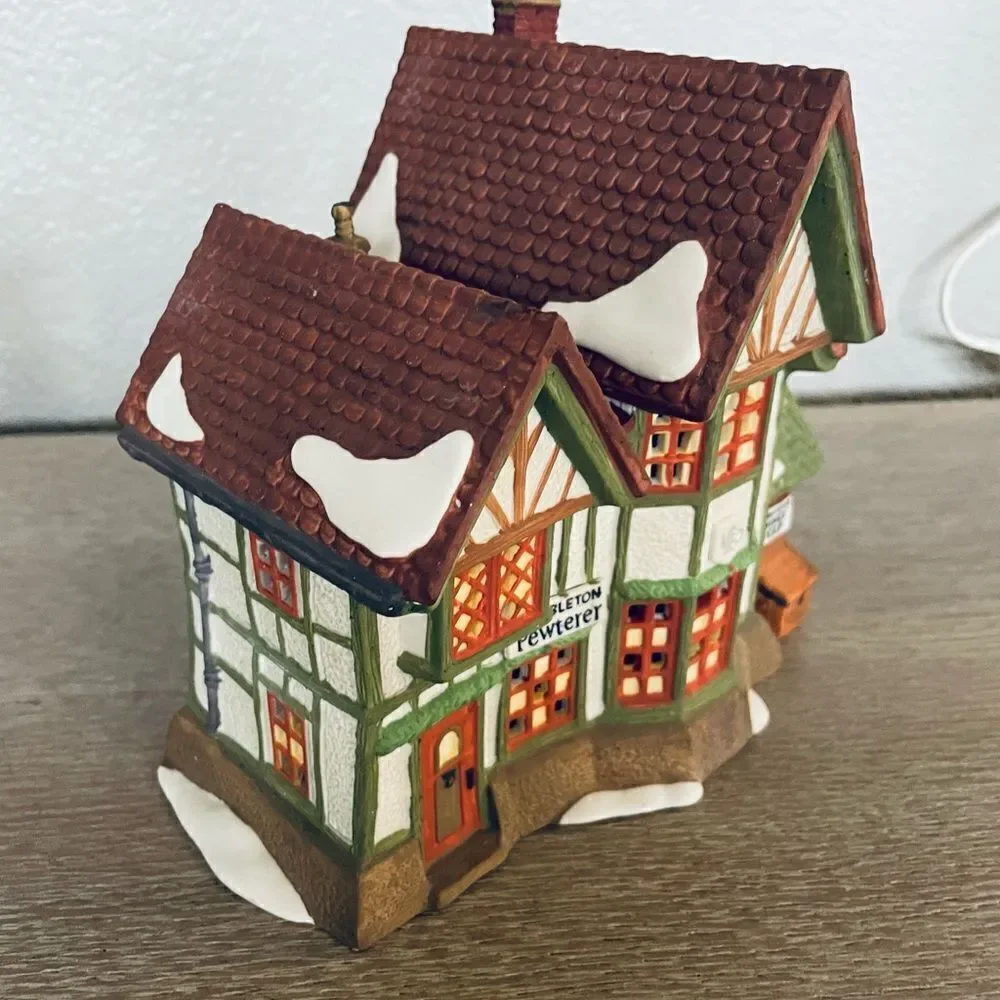 Dept 56 Dickens Village Series Hembleton Pewterer Christmas Lighted Decor